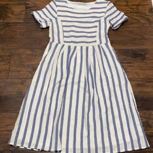 Veveret striped dress, size small